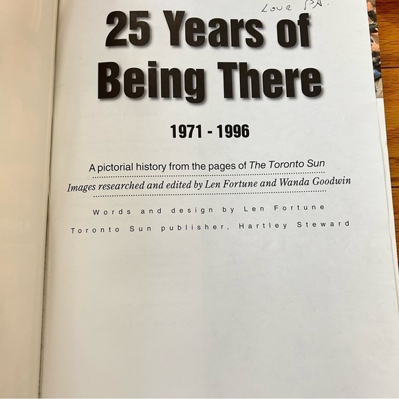 2 for 15‼️Coffee table vintage magazine The Toronto Sun, 1996, 25 years - Picture 2 of 13